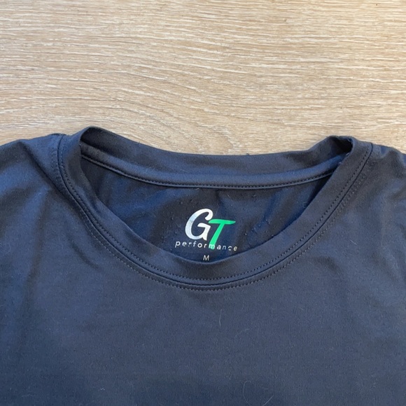 GT Performance MEDICAL UNDER SCRUB dark gray long sleeve. Smoke free home. VGC - Picture 2 of 7